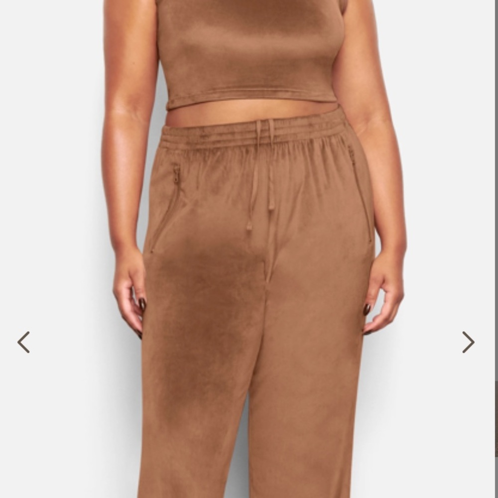 Velour lounge outfit